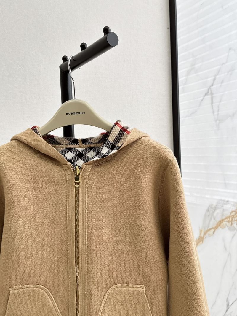 Burberry Sweaters